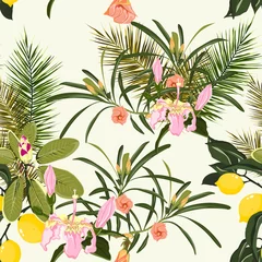 Canvas schilderij Jungle Strandzomer Hawaiiaans naadloos patroonbehang van tropische groene bladeren van palmbomen en citroenen, roze exotische bloemen van het paradijs op een lichtgele achtergrond.  © Iuliia