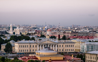 Fototapeta na wymiar panoramic view of Saint Petersburg 