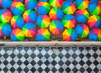 Color en el pasaje Pan