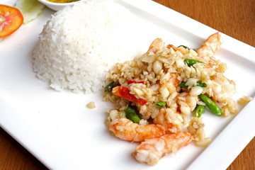 Shrimp fried chili with rice