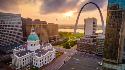 St. Louis, Missouri, USA Skyline - Powered by Adobe