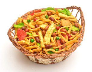 Special Mix nimco, a mixture of crispy & healthy peanut, chickpea, peas and potato sticks coated in spicy and yummy flavor.