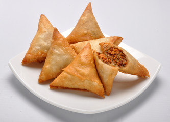 Chicken Samosa, also known as memoni samosa stuffed with spicy mashed chicken/ mince meat