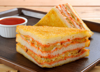 Pizza Sandwich / Club Sandwich, a light refreshing snack for everyone 