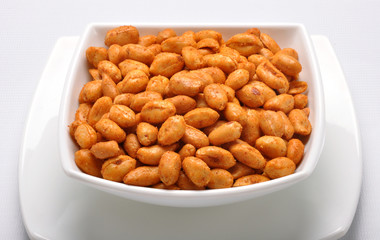 Spicy Peanuts prepared with red chilli powder, heat & salt  gives you extra heat and energy to your body