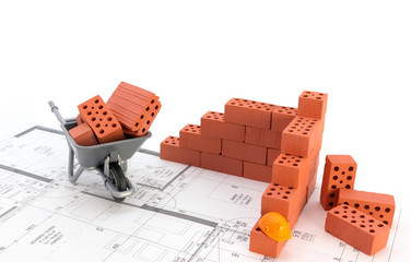 Baustelle mit Bauplan