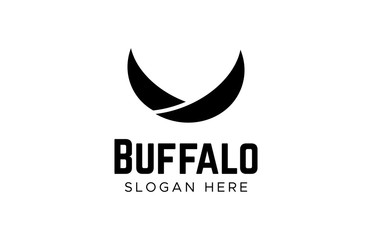 Cow steak premium logo. Bull horns line icon symbol.