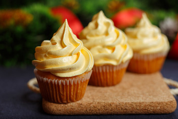 Christmas lemon cupcake 5
