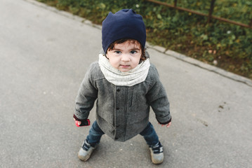 child in autumn park