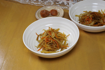 キンピラゴボウ