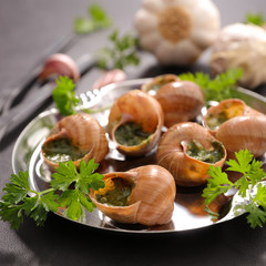 snail cooked with butter and parsley