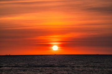 Fototapeta premium sunset at sea