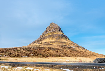 Fototapeta na wymiar Kirkjufell mountain in winter, Iceland