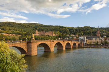 Fototapeta na wymiar Heidelberg, Old Bridge, castle ruins and old town
