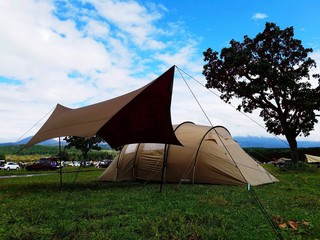 ノルディスク テント タープ キャンプ場 青空