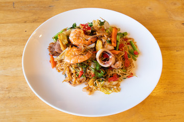 Stir fried noodle with seafood.