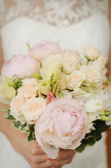 bouquet of white roses