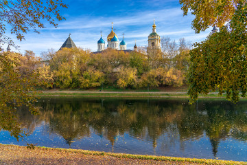 Fototapeta na wymiar Novospassky monastery. Autumn. Moscow, Russia