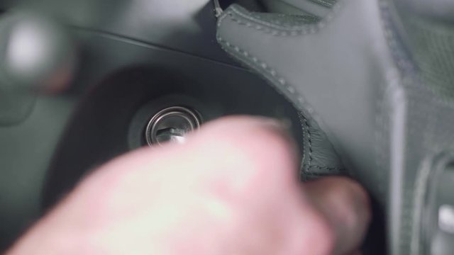 Man tries to put key in ignition in vain