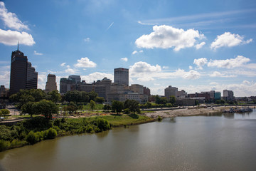 Fototapeta na wymiar Memphis skyline, Tennessee, USA