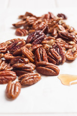 Pecan in syrup