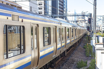 Naklejka premium 電車 混雑 通勤 ラッシュ 早朝 残業 女性 痴漢 犯罪 列 在宅 非常停止 ボタン