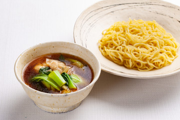 ワンタンつけ麺