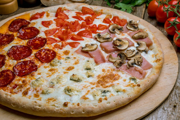 Pizza four seasons