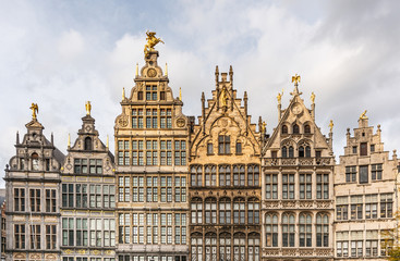 Fototapeta na wymiar Traditional flemish architecture in Belgium - Antwerpen city
