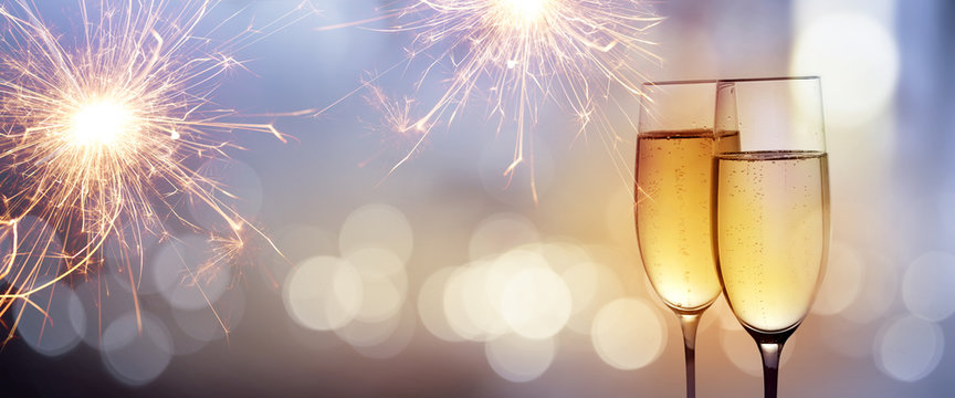 Cheers with champagne for new year