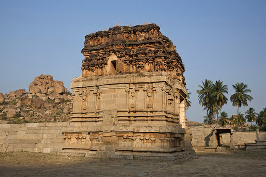 One of the buildings that make up the Achyutaraya Temple in Hampi, the former capital of Vijayanagara Kingdom, Karnataka, India