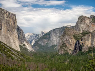 Foto op Canvas Half Dome Tunnel View, El Capitan Rock, Yosemite Valley National Park, California, USA © jzajic