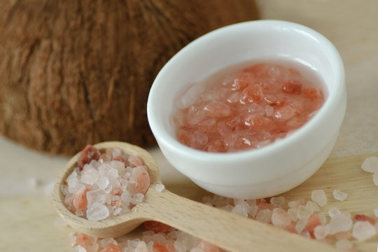 Homemade Face Scrub Made Out Of Himalayan Pink Salt And Coconut Oil In A Bowl With Wooden Spoon