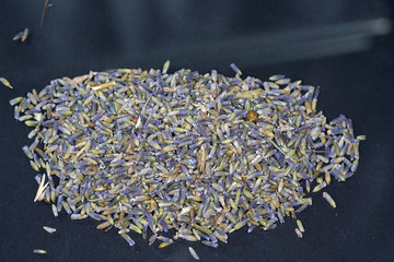 Thyme is very good for smoking fish and meat in dried condition and is packed in sachets with good...