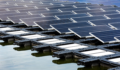 Solar power station float on water
