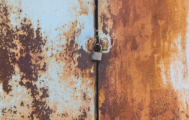 Rusty background with key