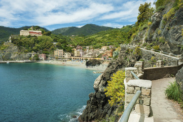 Naklejka premium hiking trail in cliff in Resort Village Monterosso al Mare, Cinque Terre, Italy