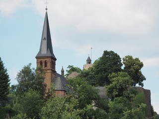 Fototapeta na wymiar Kirche der Evangelischen Kirchengemeinde Saarburg 