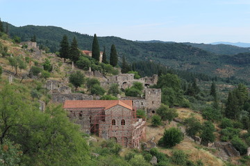 Fototapeta na wymiar View to ruins of abandoned city of Mystras and slopes of Taygetos Mountain, Peloponnese, Greece