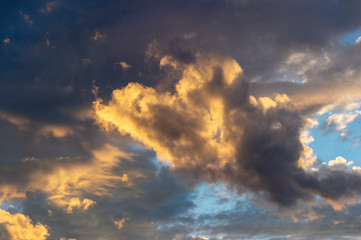 rain, scary cloud during sunsetrain, scary cloud during sunset