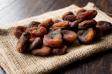 Turkish Style Organic Sun-dried Apricots on Sack