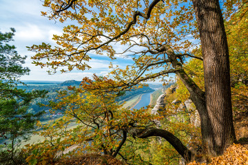 Bastei in der Sächsischen Schweiz - Elbtal

