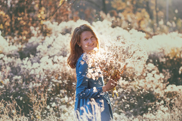 girl and autumn