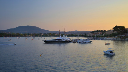 Fototapeta na wymiar Marina in Corfu Town