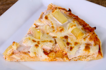 Pineapple pizza with cheese