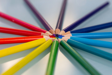Naklejka premium Colorful Rainbow Pencils