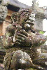 Fototapeta na wymiar Balinese architecture