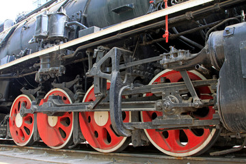 steam locomotive wheels