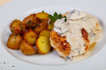 Chicken cutlet with potato