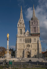 Fototapeta na wymiar Kaptol Square with Cathedral and Holy Mary's column in Zagreb, Croatia